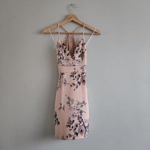 Floral bodycon dress with back lacing from Windsor